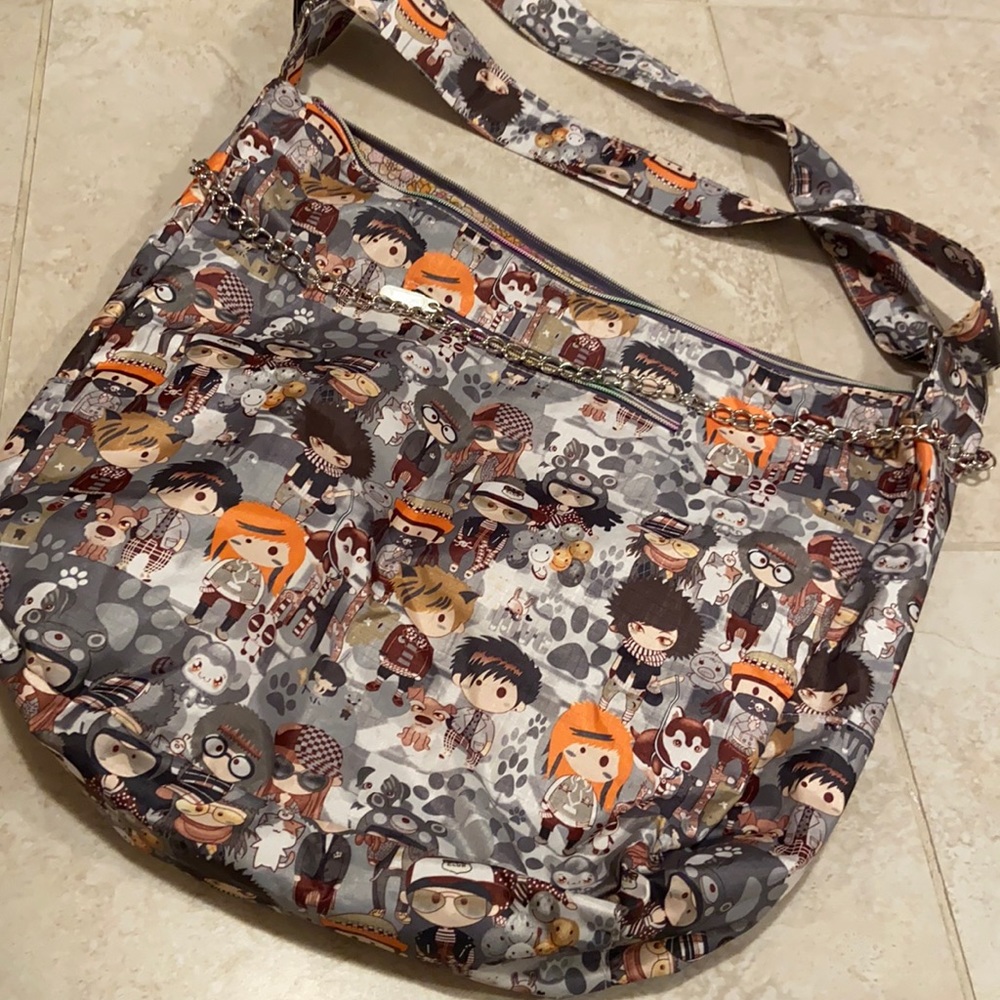 Tote bag
